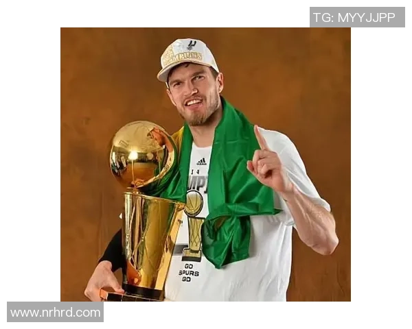 因祸得福？斯普利特的转正，拆穿了多少国内球迷的实在面貌